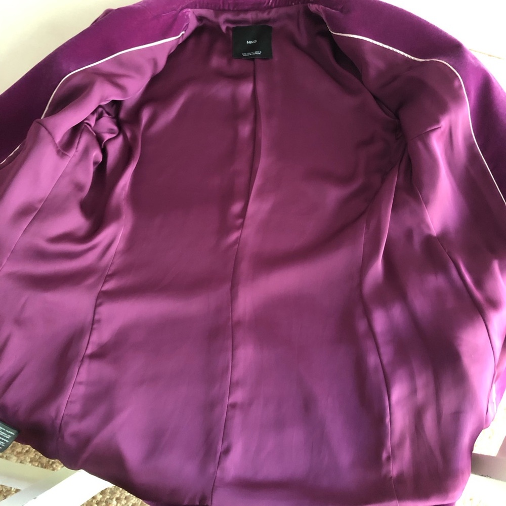 New: MNG Mango Structured Velvet Blazer. Size 6 - Picture 6 of 12